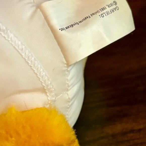•SOLD•|Garfield| McDonalds Ed Vintage 1978 Angel Stuffed Animal Toy Plush 6" - Picture 4 of 4